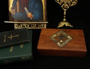 Keepsake Storage Box with Hinged Lid and Metal Cross