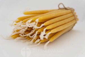 pure handmade beeswax candle detail